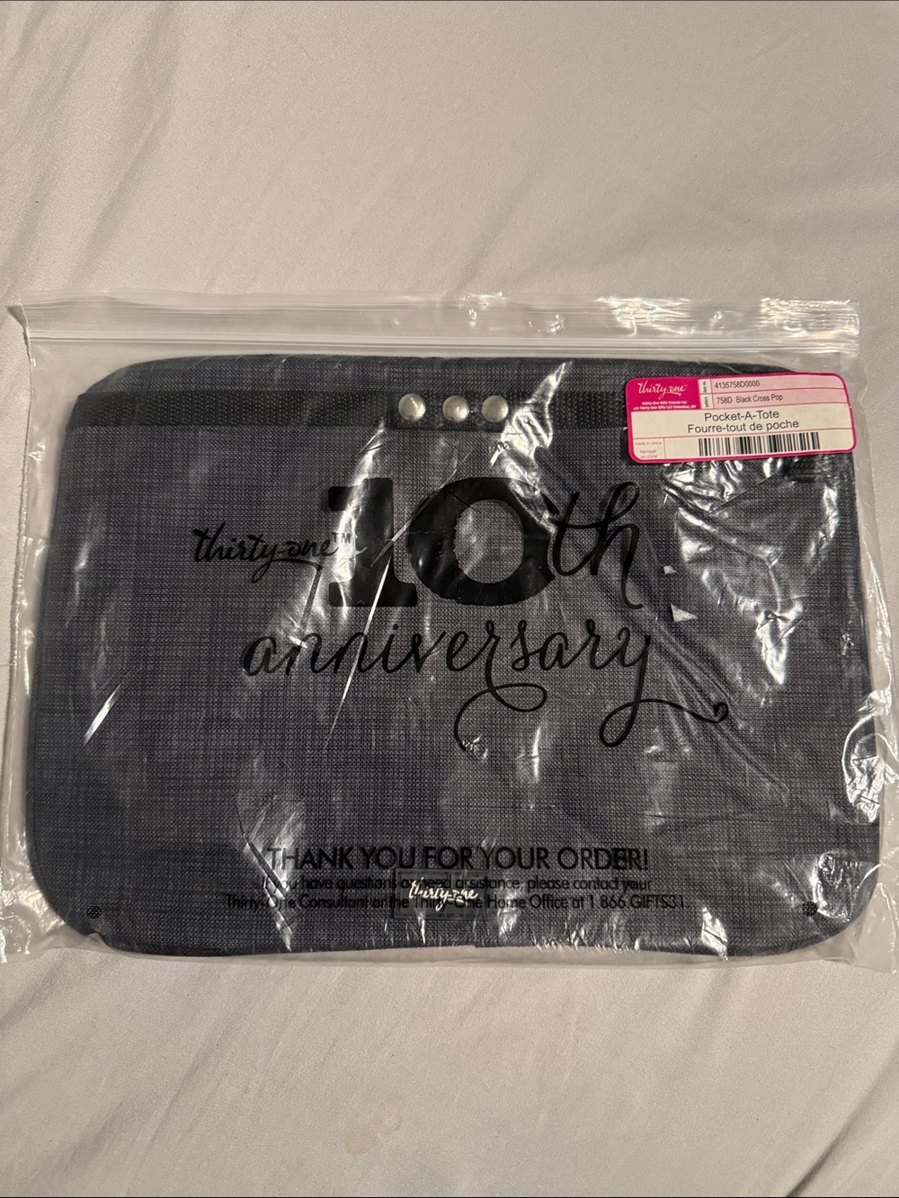 thirty-one Black Cross Pop Anniversary Pocket-A-Tote
